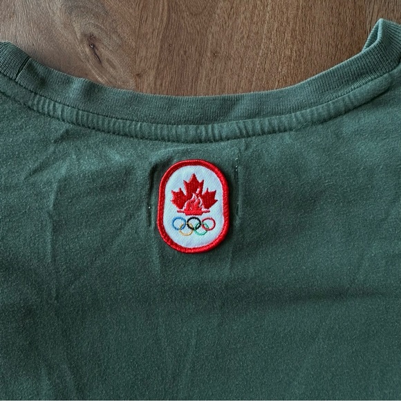 Vintage Canada Olympics T-shirt Hudsons Bay Pine
Green Graphic Tee - Picture 4 of 6